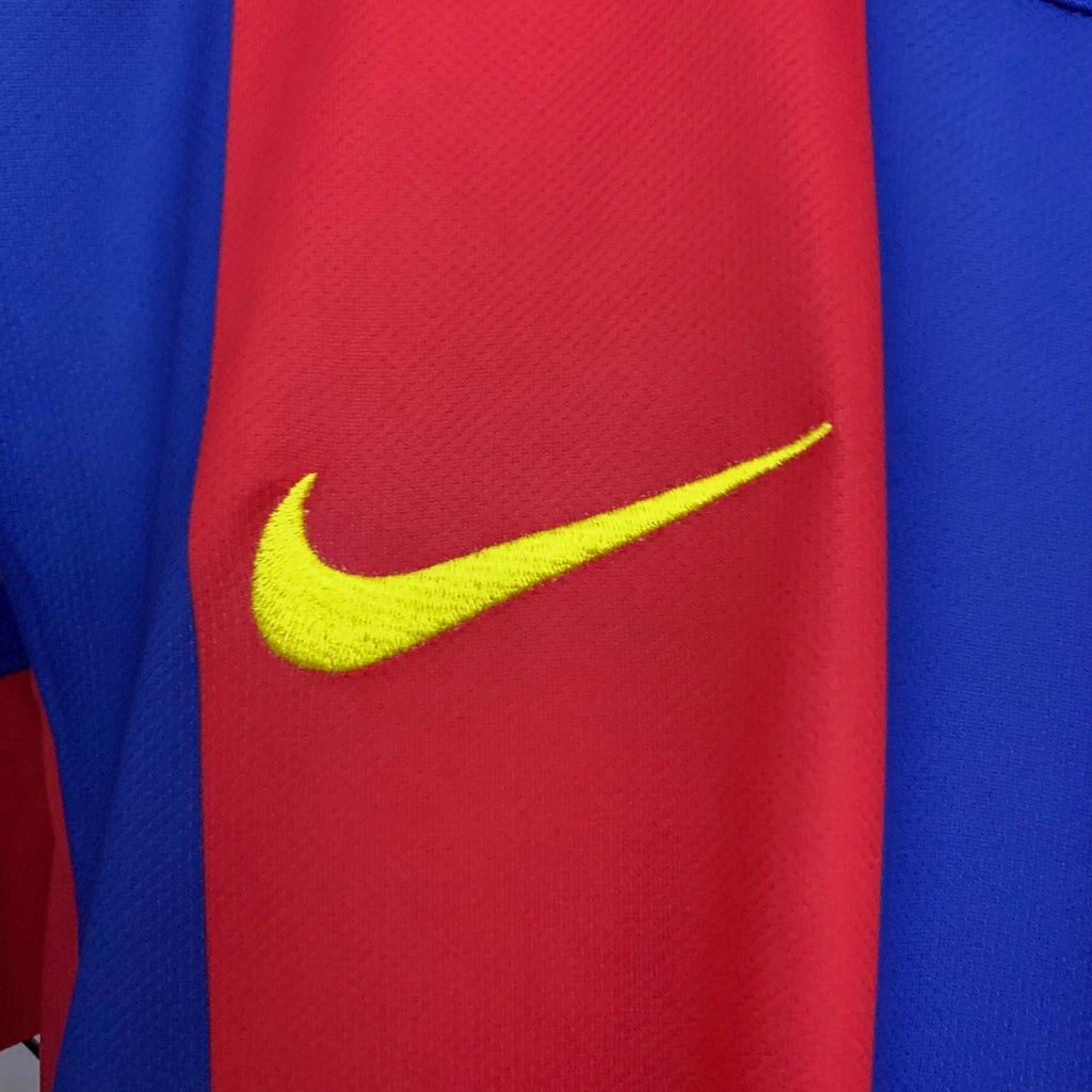 Camisa Retrô Barcelona 2004/05 Masculina