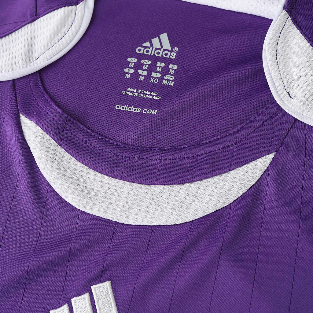 Camisa Retrô Real Madrid III 2006 Masculina