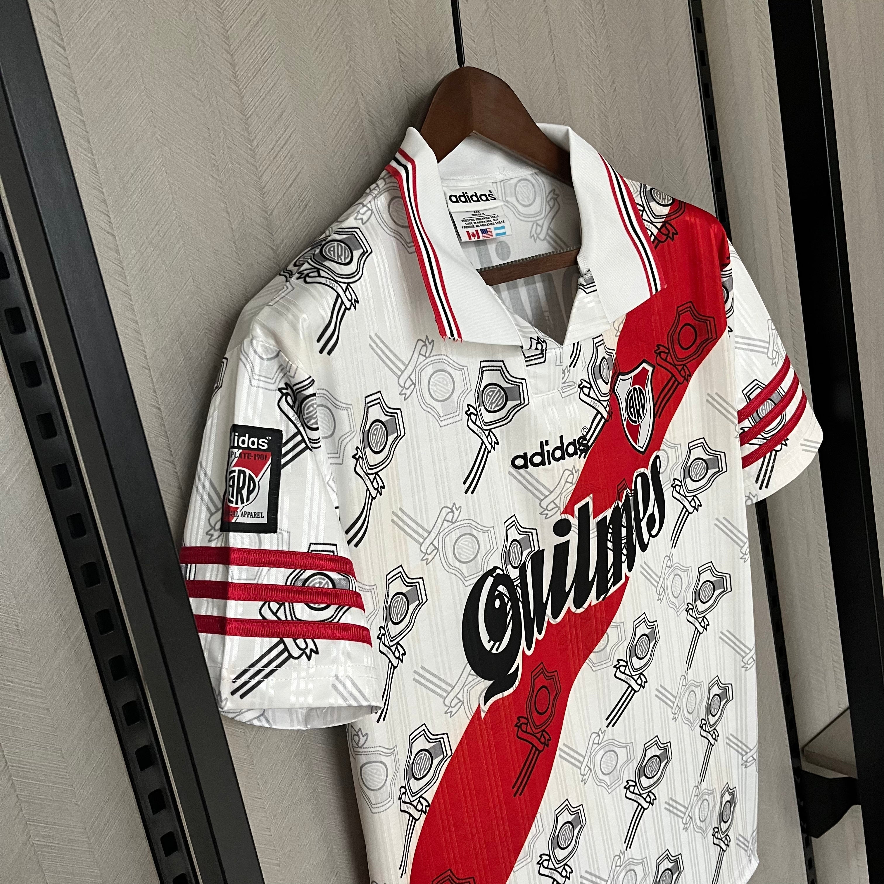 Camisa Retrô River Plate 1996 / 97 1996/97 Masculina