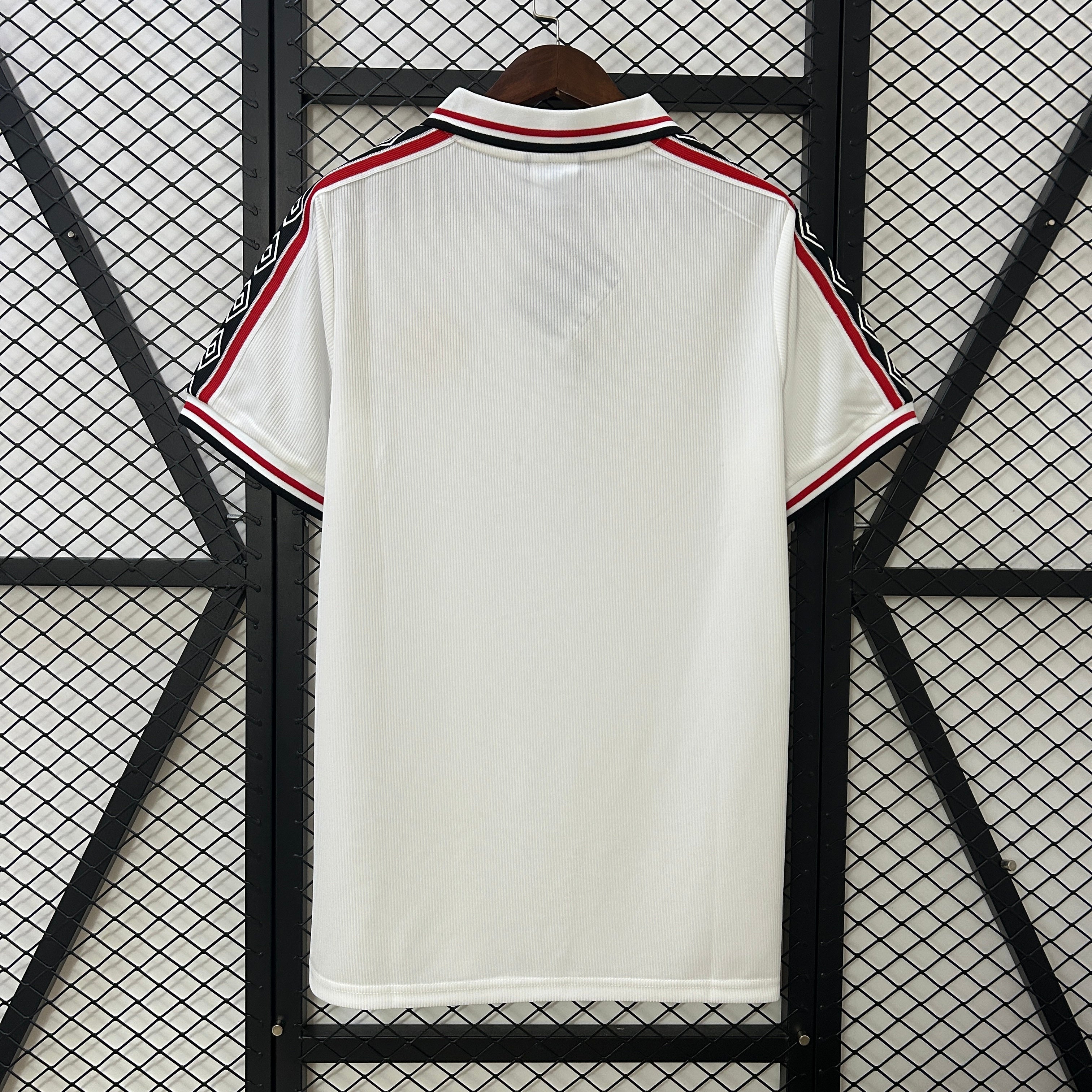 Camisa Retrô Manchester United III 1998/99 Masculina