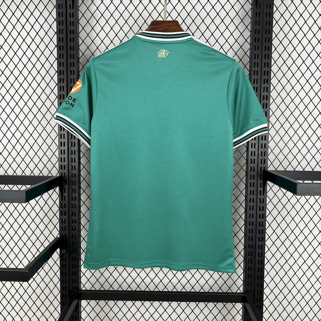 Camisa Retrô Aston Villa I 2009/10 Masculina