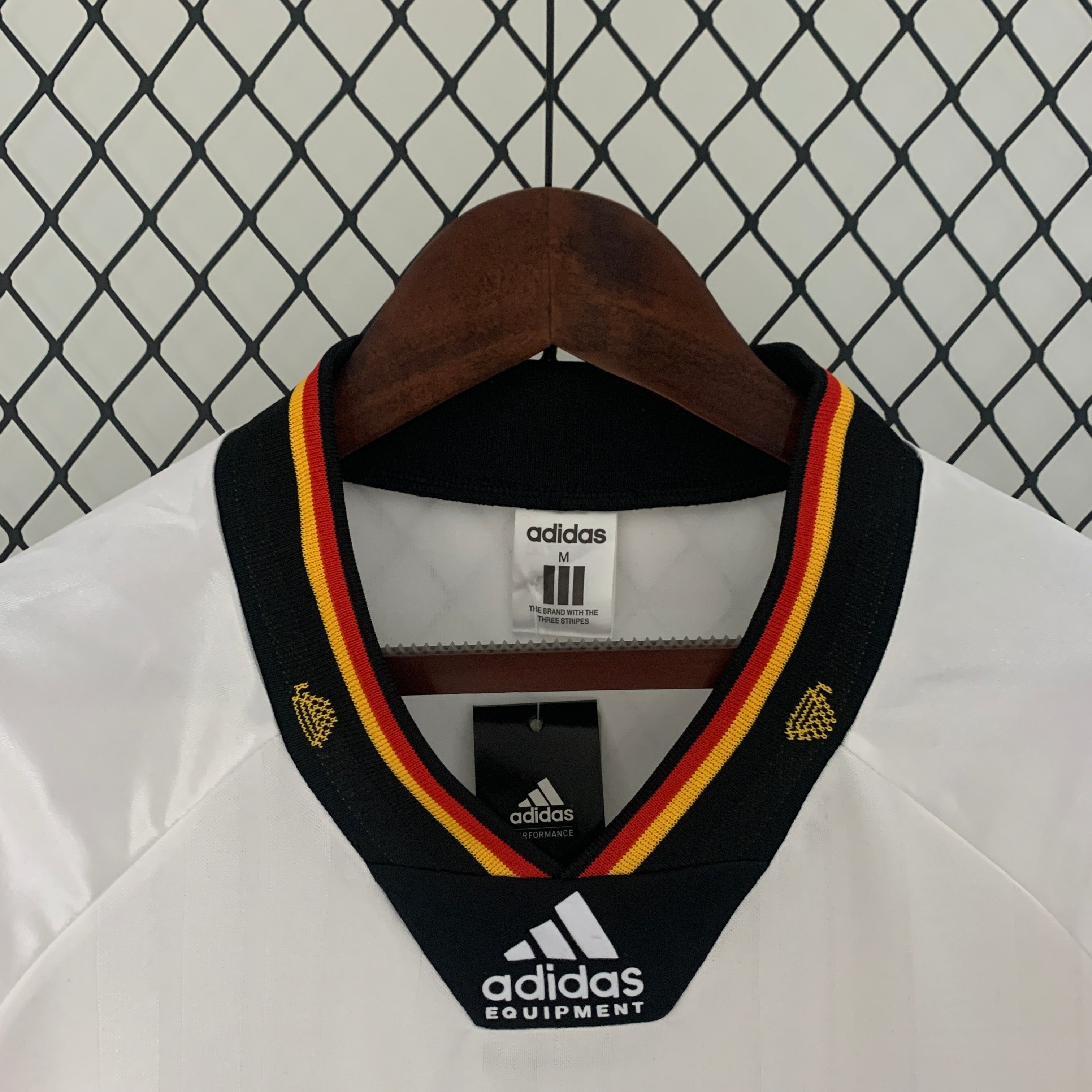 Camisa Retrô Alemanha I 1992 Masculina