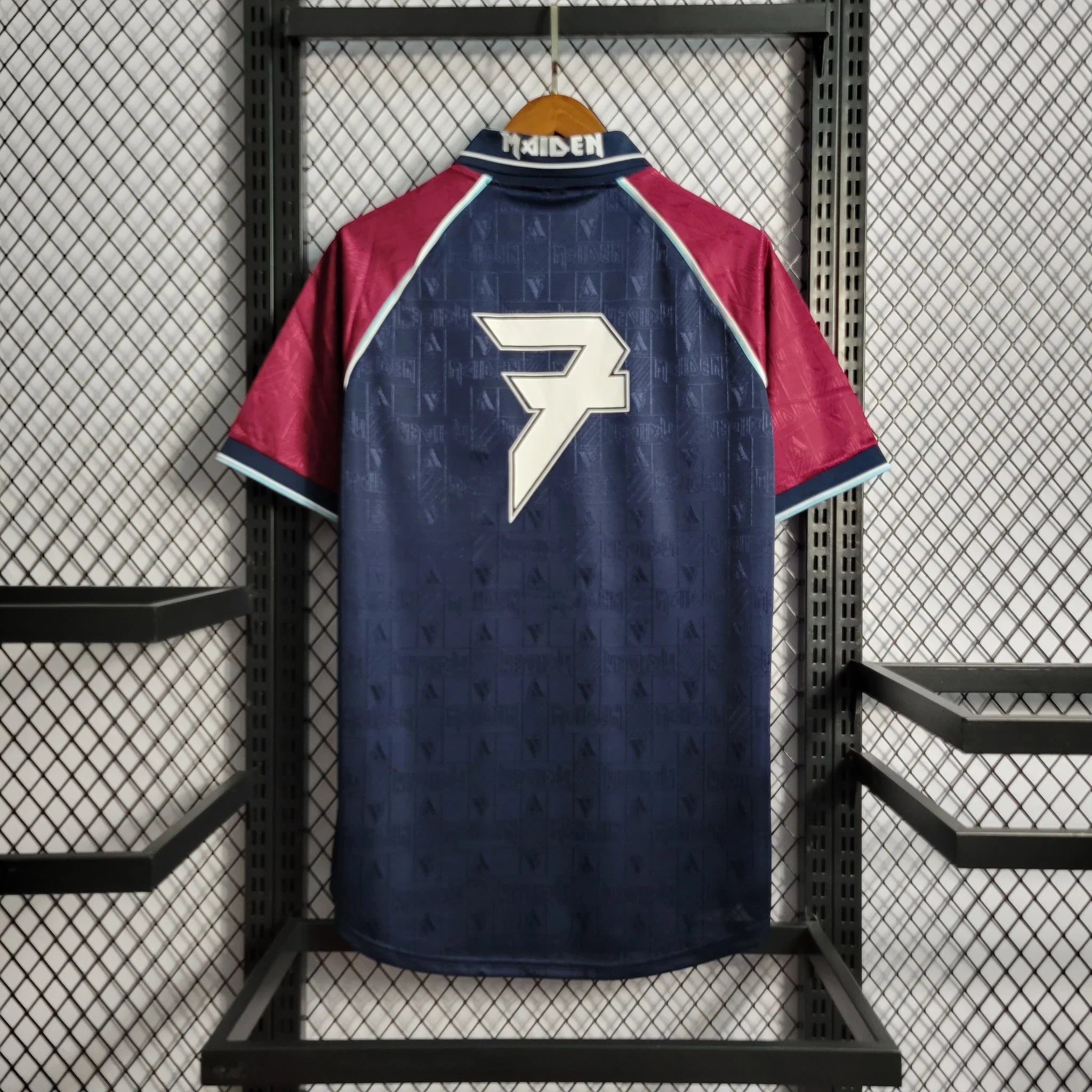 Camisa I West Ham X Iron Maiden 1999 Masculina