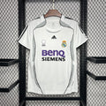Camisa Retrô Real Madrid 2006/07 Masculina