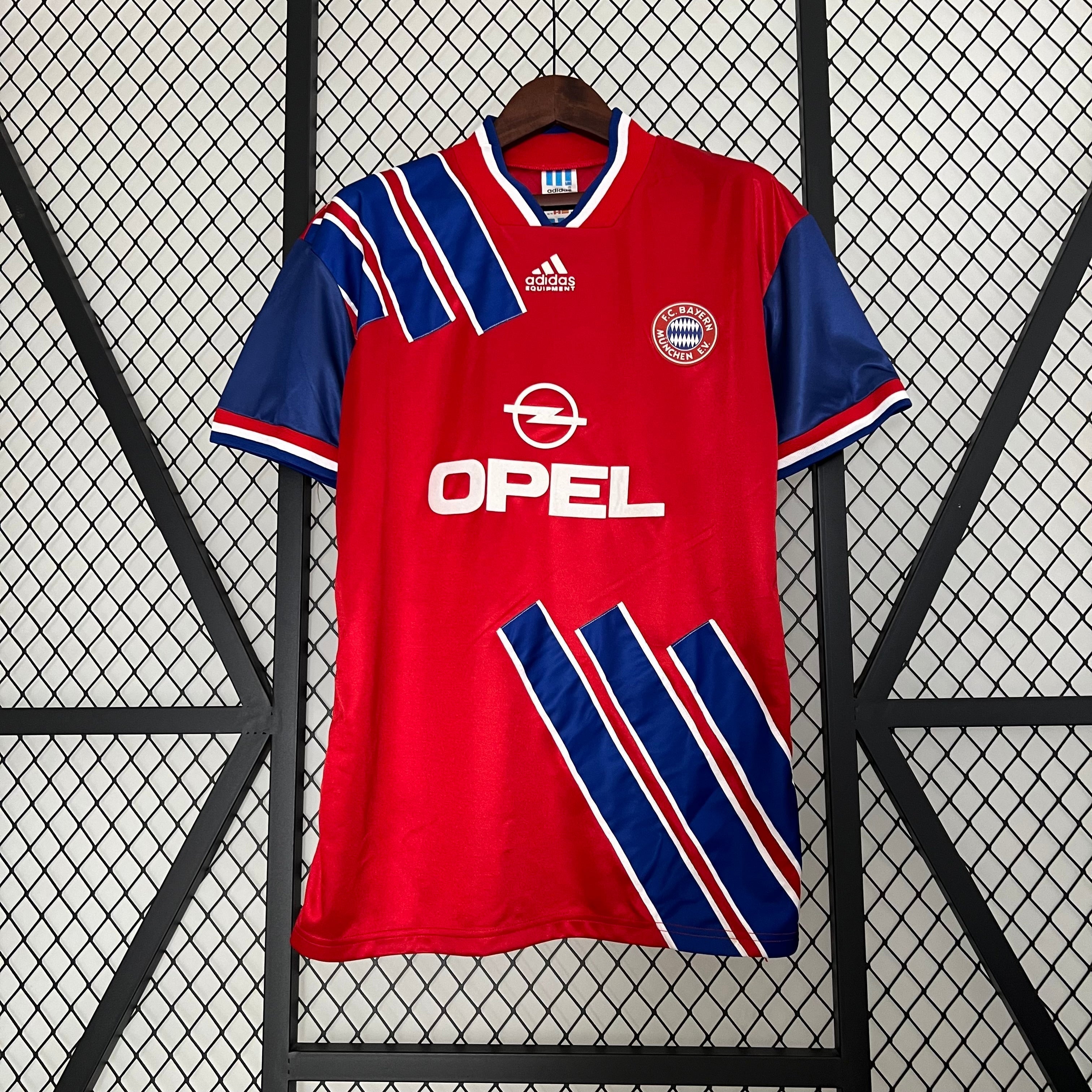 Camisa Retrô Bayern Munique I 1993/95 Masculina